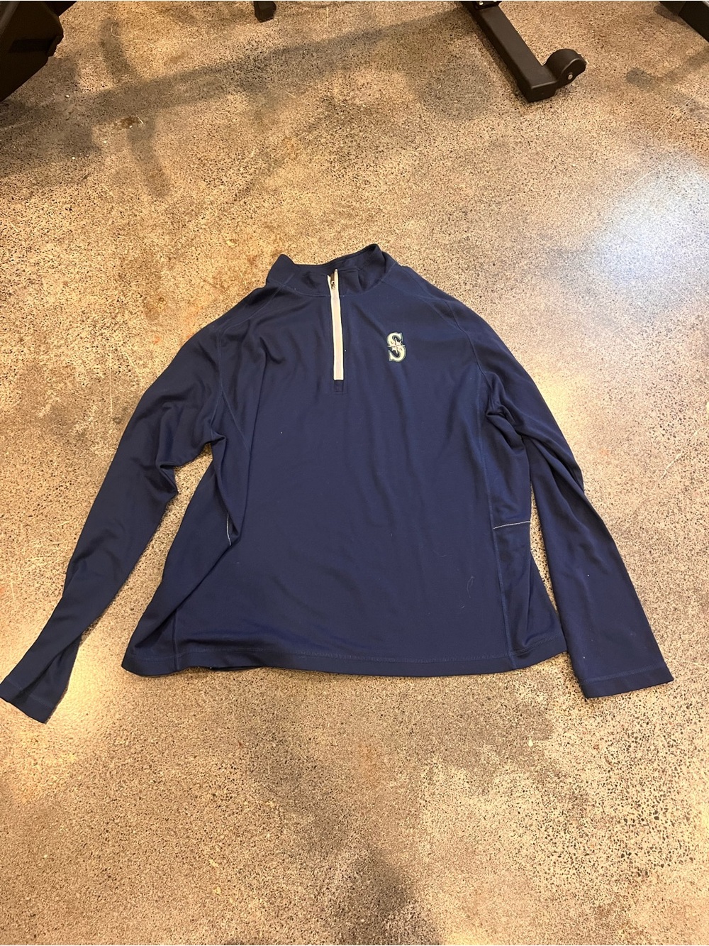 Seattle Mariens 3/4 zip. Tommy Bahama.
